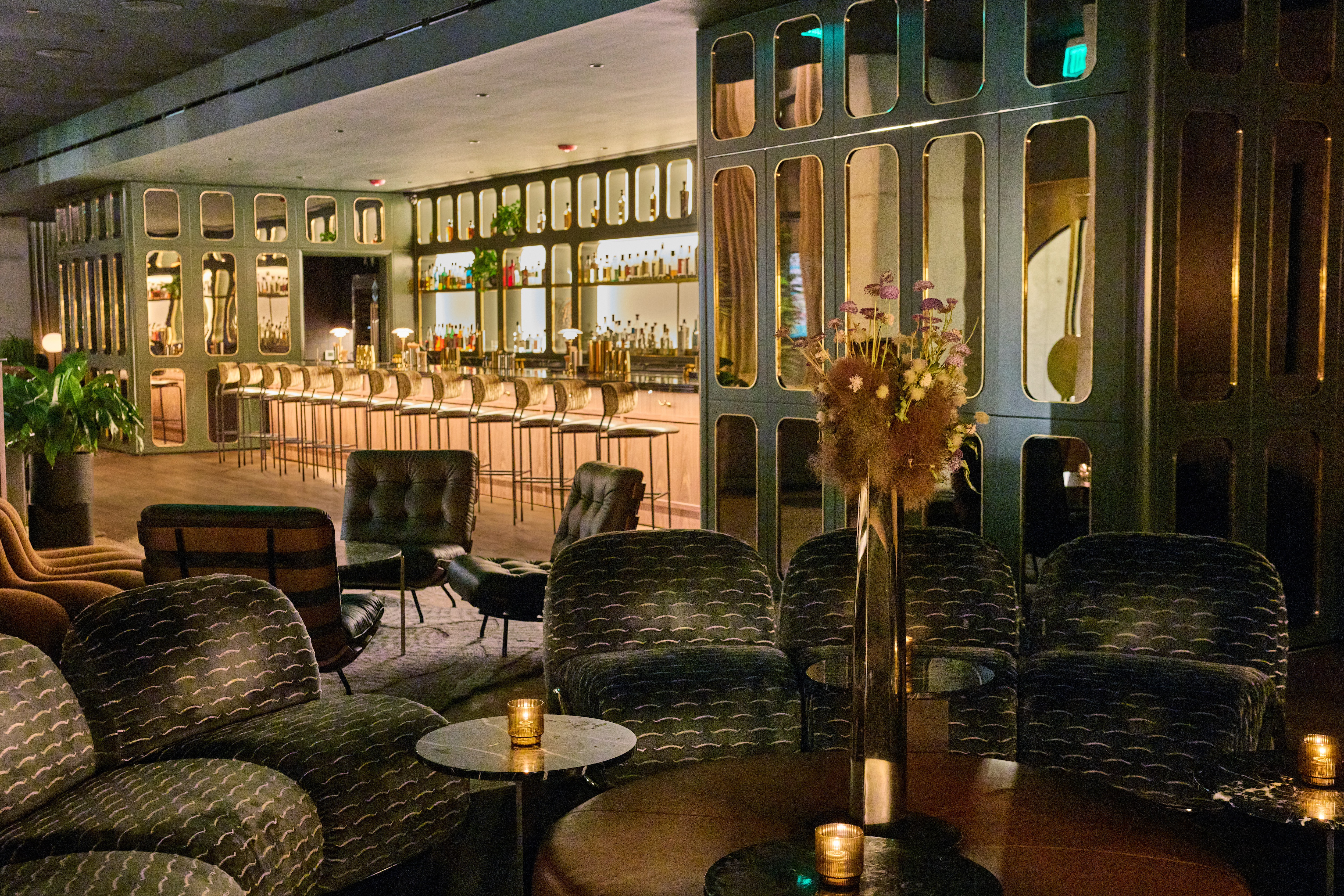 Modern Bar in Austin, Texas — photo 1